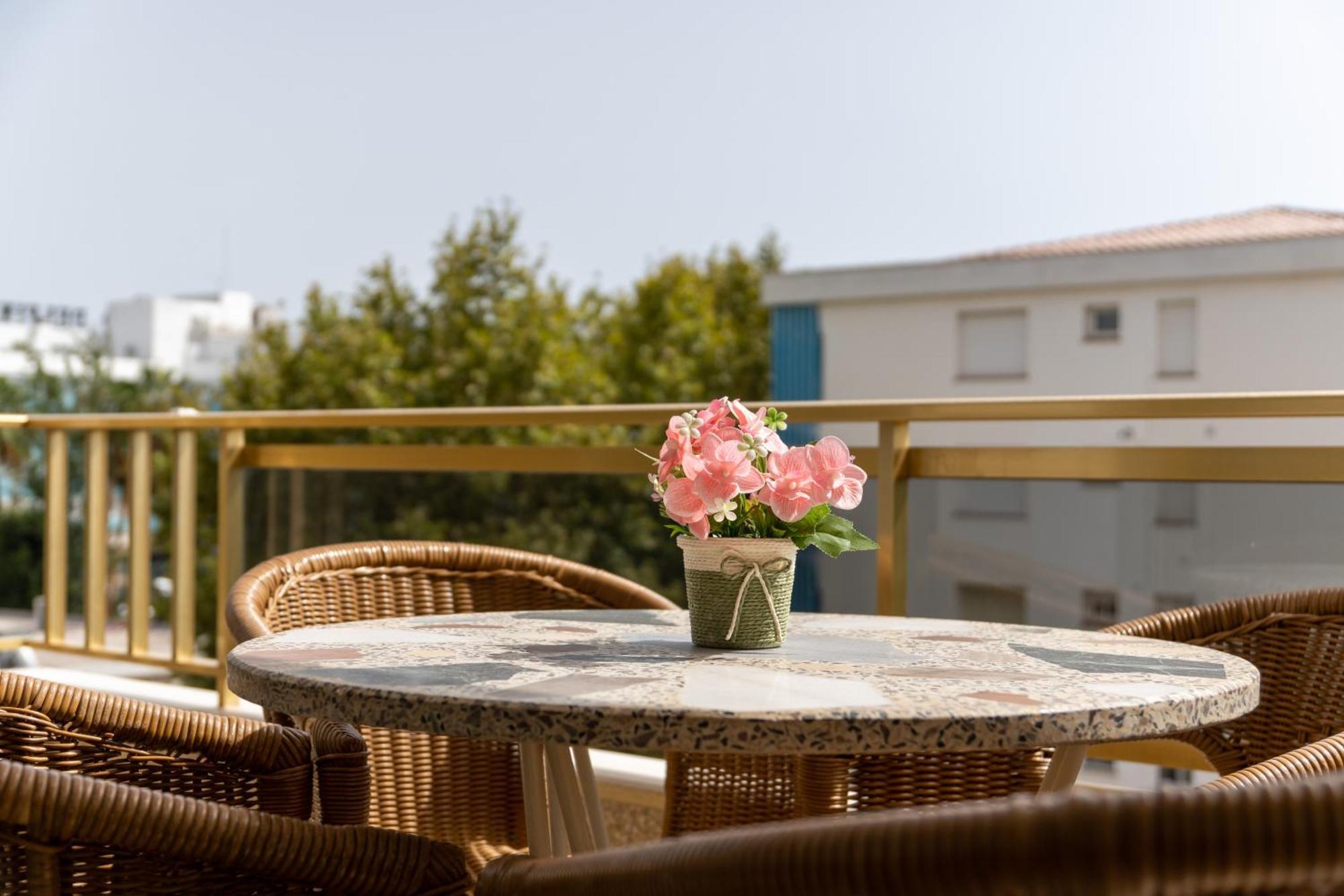 Turistmar - Acogedor Apartamento A Solo 50M De La Playa, 살루 외부 사진